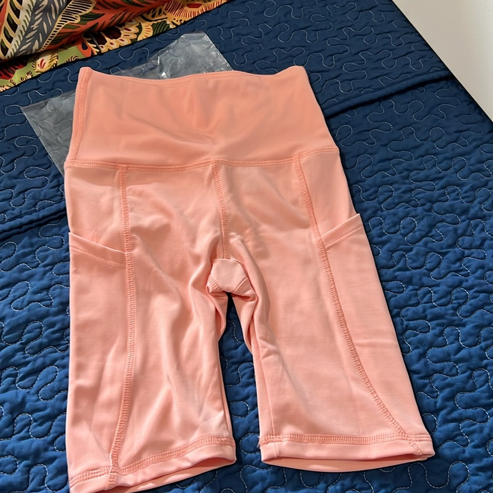 Codefit NEW peach Bike Shorts Sz s - Picture 2 of 6